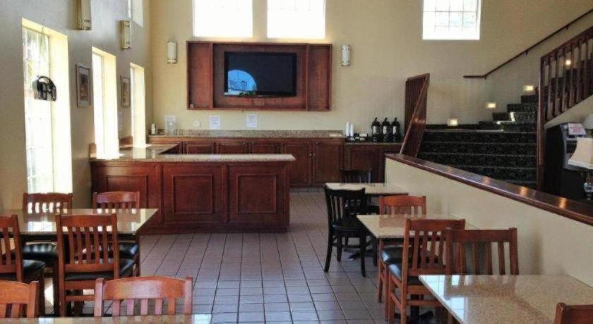 Arden Star Hotel Sacramento