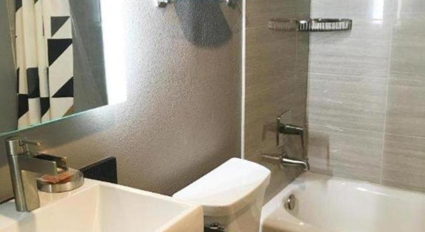 Arden Star 2* Sacramento